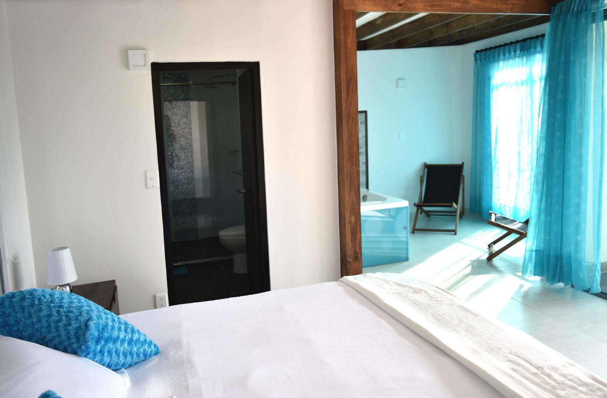 Hotel Syvanna Wellness And Spa Cerritos Exterior foto